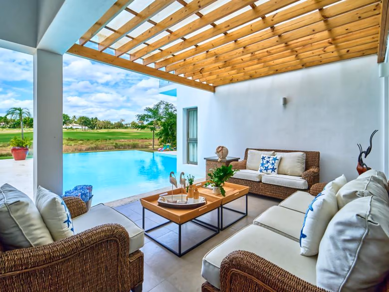 El Valle - View all images